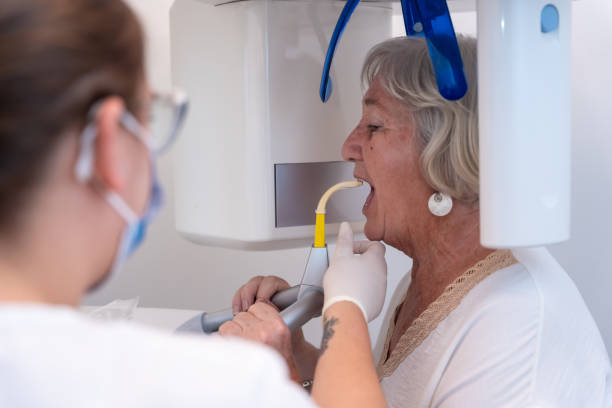 Best Emergency Tooth Extraction in Pato, WA